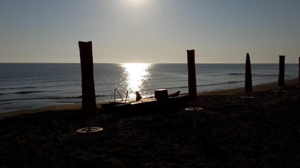 Hotel Baywatch Margherita Di Savoia Exteriér fotografie